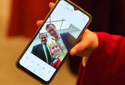 Ministerpräsident Hendrik Wüst empfängt Sternsinger zum traditionellen Dreikönigssingen