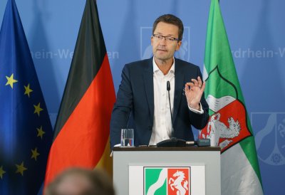 Hochschulen in Nordrhein-Westfalen halten am digitalen Sommersemester fest