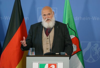 Hochschulen in Nordrhein-Westfalen halten am digitalen Sommersemester fest