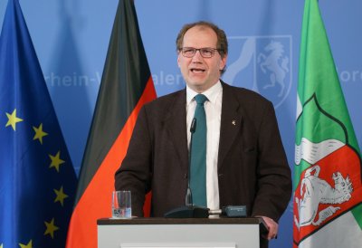 Hochschulen in Nordrhein-Westfalen halten am digitalen Sommersemester fest