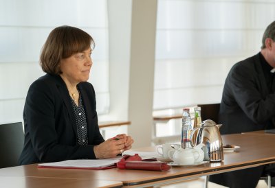 Landesregierung berät mit Religionsgemeinschaften über Vorschläge und Konzepte für Gottesdienste in Corona-Zeiten