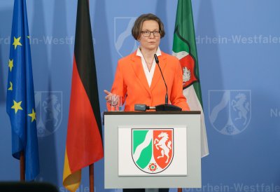 1,5 Millionen Euro zusätzlich zum Schutz gewaltbetroffener Mädchen und Frauen