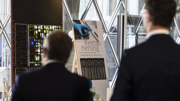 Nordrhein-Westfalen für Notre-Dame: Beweis deutsch-französischer Zusammenarbeit in Frieden, Freiheit und Freundschaft