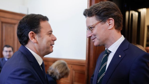 Ministerpräsident Hendrik Wüst trifft Portugals neuen Premierminister Luís Montenegro und Außenminister Paulo Rangel in Lissabon