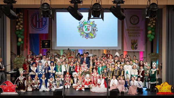 25 Kindertollitäten aus Nordrhein-Westfalen und den Niederlanden bei traditioneller Veranstaltung