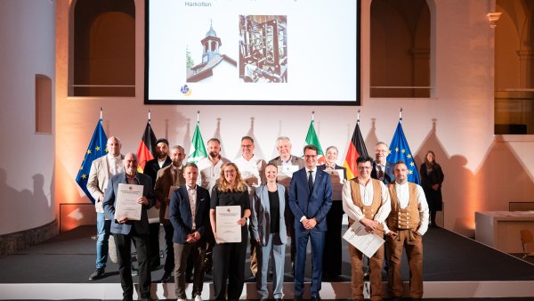 Ministerpräsident Wüst verleiht Bundespreis für Handwerk in der Denkmalpflege 2026