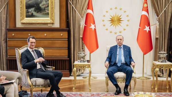 Ministerpräsident Hendrik Wüst trifft den türkischen Präsidenten Recep Tayyip Erdoğan