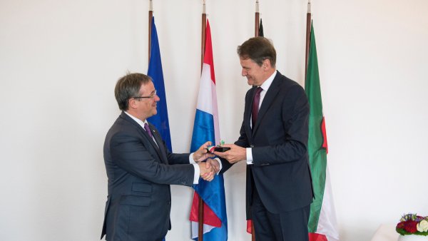 Ministerpräsident Laschet empfängt neuen niederländischen Botschafter