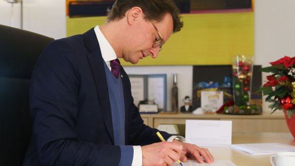 Weihnachtsgrüße des Ministerpräsidenten an Einsatzkräfte im Ausland