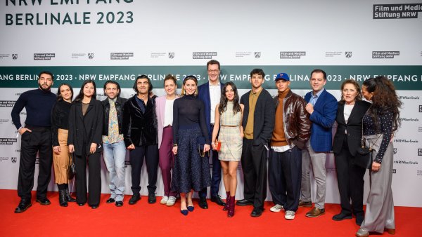 20. NRW-Empfang in Berlin: Anlässlich der 73. Berlinale trafen sich 1.000 Gäste aus Film und Politik in der Landesvertretung Nordrhein-Westfalen