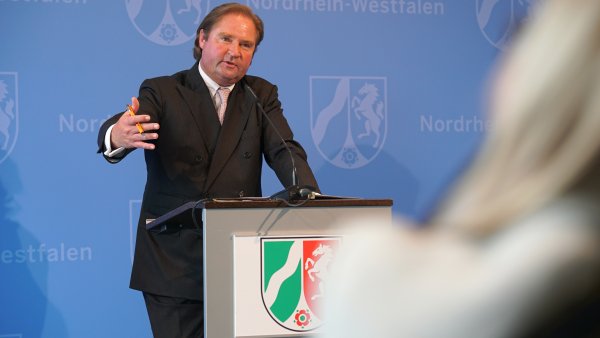 Kabinett beschließt Richtungswechsel in der Haushaltspolitik