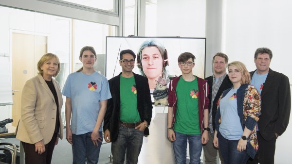 Präsentation der Flüchtlings-App "Welcome to NRW"