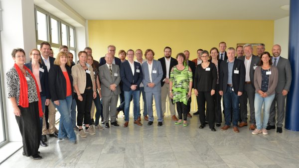 Staatssekretärin Milz beruft Steuerungsgruppe zur Entwicklung einer Engagementstrategie für das Land Nordrhein-Westfalen ein