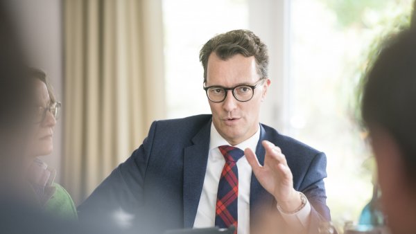 Hendrik Wüst, Minister für Verkehr