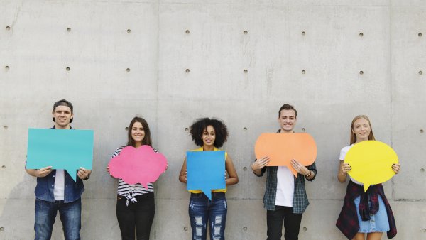 Jungendliche Bunt International