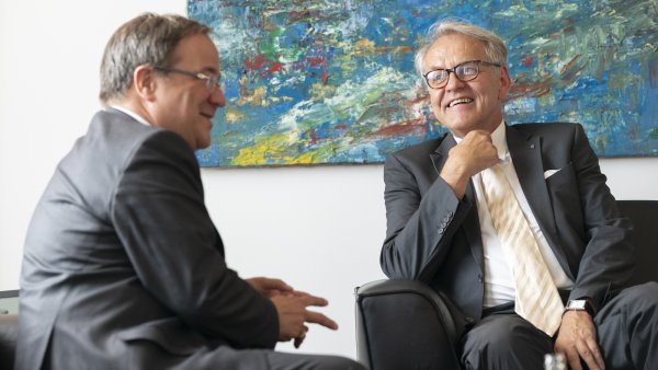 Ministerpräsident Laschet empfängt den Botschafter der Slowakischen Republik, Dr. Peter Lizák