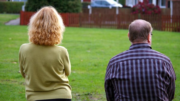 Bild Nachbarn Streit