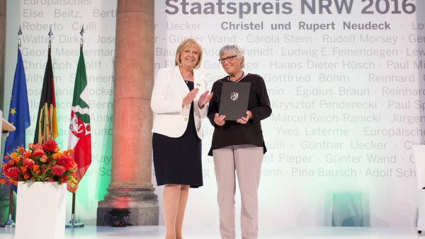 NRW-Staatspreis 2016 an Christel und Rupert Neudeck