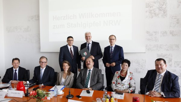 Erster Stahlgipfel des Landes Nordrhein-Westfalen