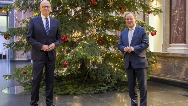 stk 27.11.2020_Anlage Foto_30 Jahre Staatsvertrag