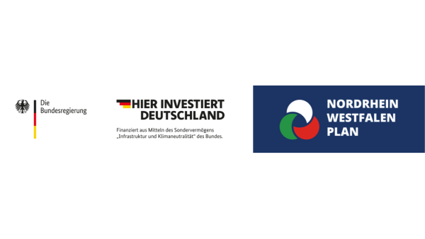 Nordrhein-Westfalen-Plan mit mit Wort-Bild-Marke des Bundes "Hier investiert Deutschland"