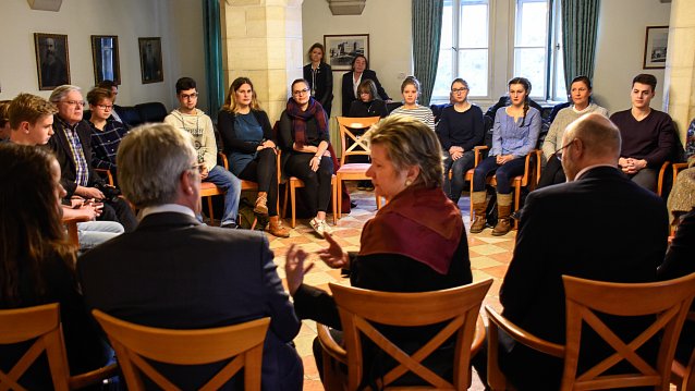 Schulministerin Sylvia Löhrmann reist nach Israel: Gedenken der Opfer des Holocaust 