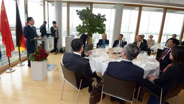 Besuch des Parteisekretärs der chinesischen NRW-Partnerprovinz Sichuan, Wang Dongming