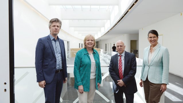 Besuch von Ministerpräsidentin Hannelore Kraft im Deutschen Zentrum für Neurodegenerative Erkrankungen (DZNE) in Bonn-Venusberg