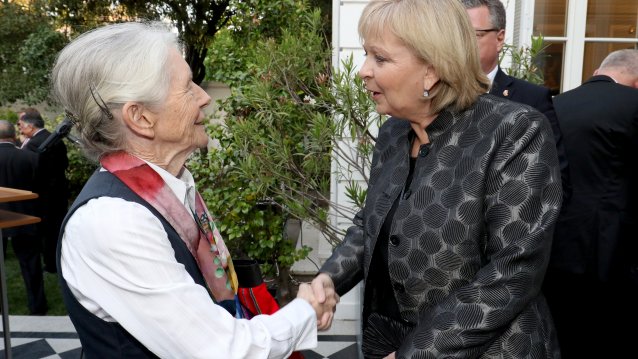 Ministerpräsidentin Hannelore Kraft trifft Schwester Karoline Mayer beim Gemeinsamen Empfang in Santiago de Chile