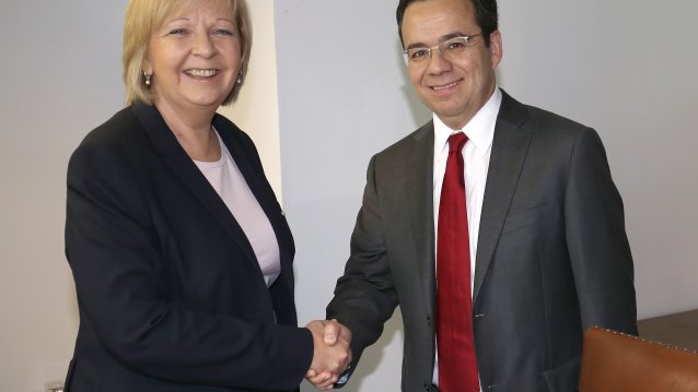 Gespräch mit Chiles Wirtschaftsminister Luis Felipe Céspedes