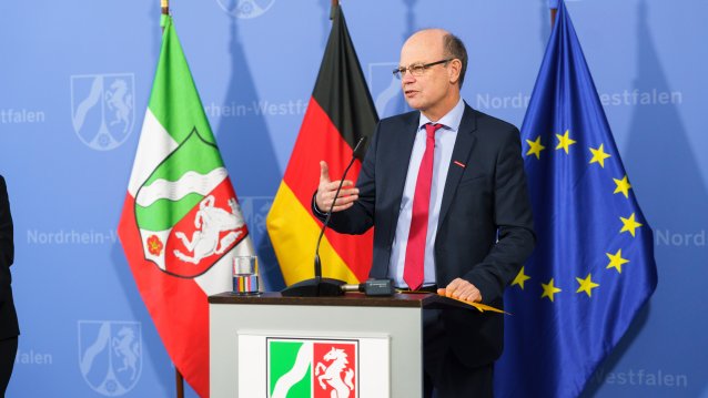 Presse-Briefing zur aktuellen Lage und zu weiteren Maßnahmen der Landesregierung im Zusammenhang mit der Corona-Pandemie