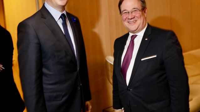 Wirtschaftsforum in Paris