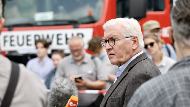 Bundespräsident Frank-Walter Steinmeier und Ministerpräsident Armin Laschet besuchen Erftstadt im Rhein-Erft-Kreis