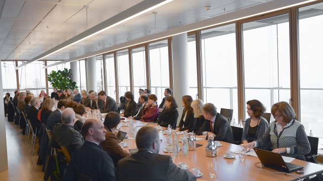 Integration von Flüchtlingen: Europabeauftragte der Kommunen informieren sich in der Staatskanzlei über Fördermöglichkeiten 