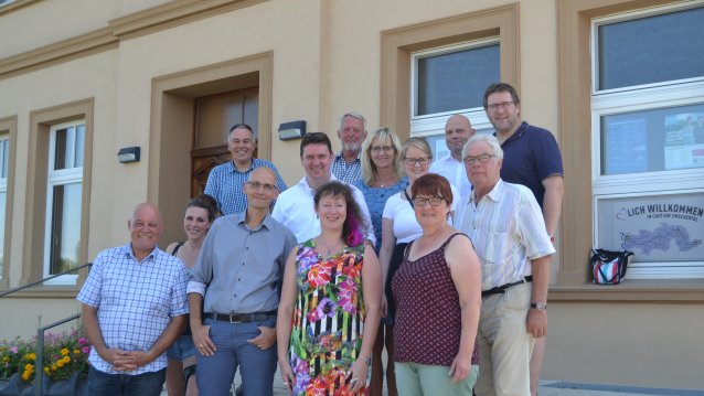 Staatssekretärin Milz beim Besuch des Bürgervereins „Ickern packt's an“