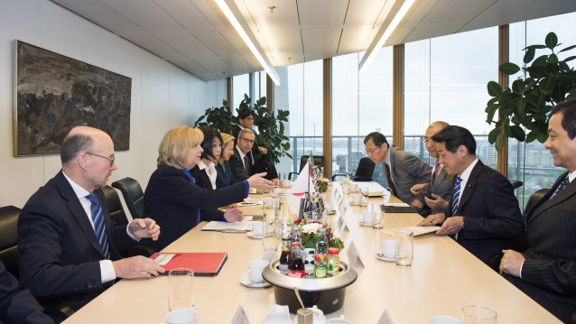 Ministerpräsidentin Hannelore Kraft empfängt japanischen Wirtschaftsstaatsminister Matsumura