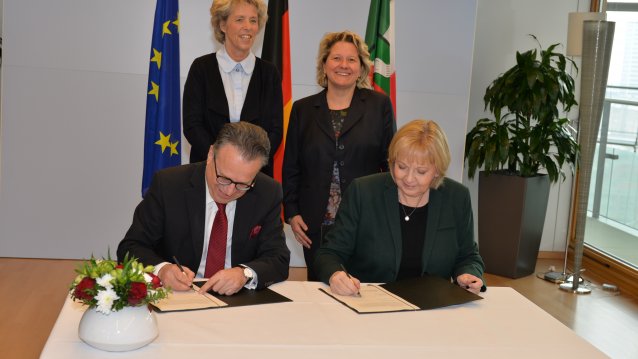 Studifinder künftig bundesweit: Land NRW und Bundesagentur für Arbeit unterzeichnen Kooperationsvereinbarung