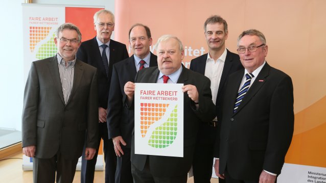 Minister Schneider startet Landesinitiative ‚Faire Arbeit – fairer Wettbewerb’, 20.02.2013