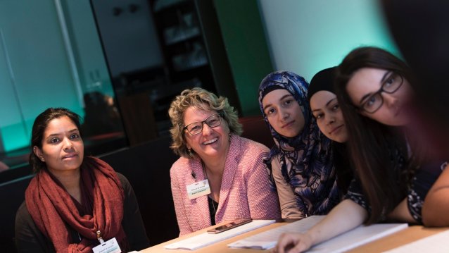 #JUKON16 – Ministerpräsidentin Kraft diskutiert mit Jugendlichen über Zukunftsfragen