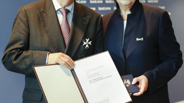 Bundesminister a.D. Prof. Dr. Klaus Töpfer aus Höxter