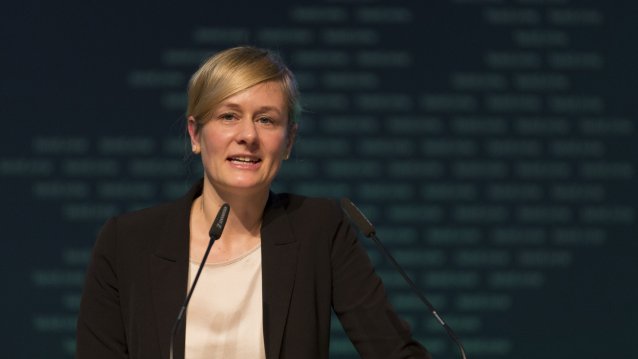 Ministerin Kampmann überreicht die Sportplakette des Landes Nordrhein-Westfalen für herausragendes Engagement