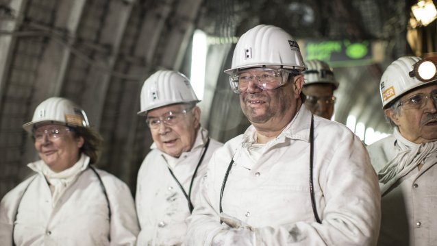 Ministerpräsident Armin Laschet unternimmt letzte Grubenfahrt mit Kumpeln in der Zeche Prosper-Haniel