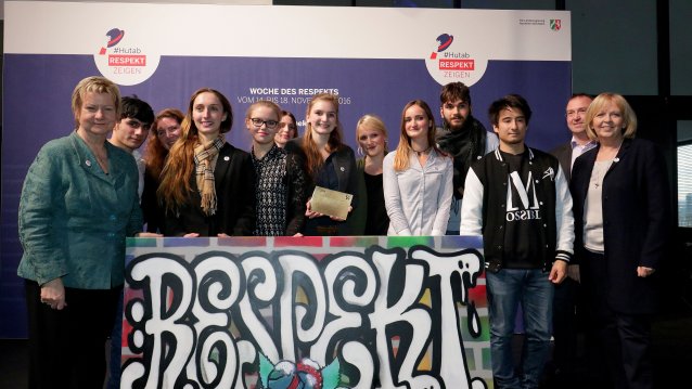 Preisverleihung zum Schulwettbewerb zur Woche des Respekts