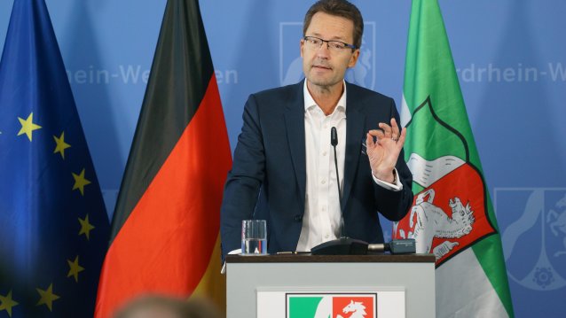 Hochschulen in Nordrhein-Westfalen halten am digitalen Sommersemester fest