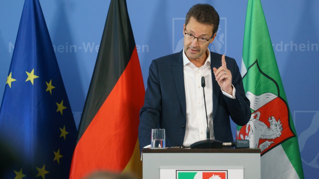 Hochschulen in Nordrhein-Westfalen halten am digitalen Sommersemester fest