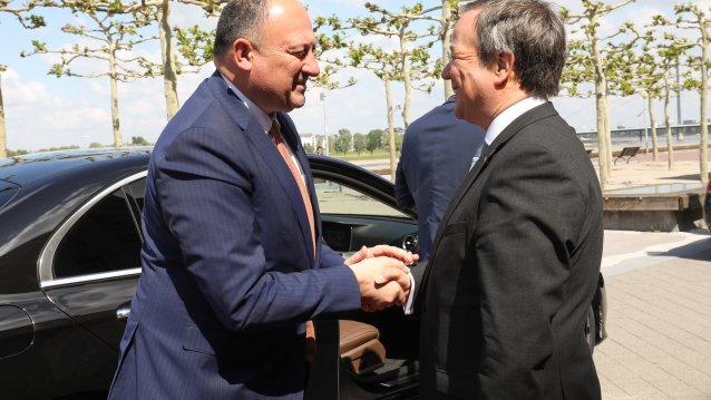 Ministerpräsident Armin Laschet und Willy Borsus unterzeichnen Gemeinsame Erklärung zur Vertiefung der Zusammenarbeit
