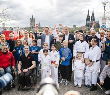 Bewerbung um Olympische und Paralympische Spiele KölnRheinRuhr: Zentrale Veranstaltung zum Abschluss der Ratsbürgerentscheide 