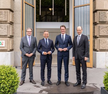 Ministerpräsident Wüst empfängt österreichischen Bundesminister Wolfgang Hattmannsdorfer