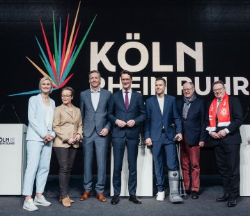 Gruppenfotos auf der Bühne