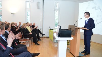 Symbolische Grundsteinlegung für das Johannes-Rau-Zentrum der Bergischen Universität Wuppertal